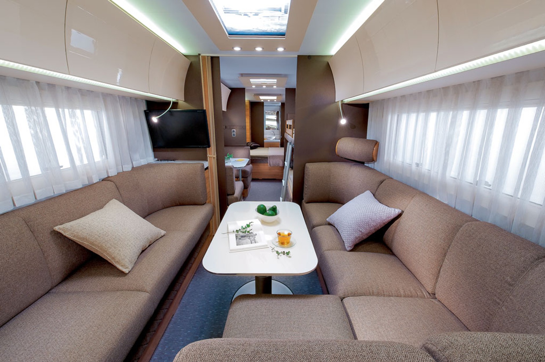 ADRIA Alpina 753 UP - cena od 150 000 zł