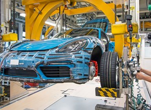 Porsche 718 Cayman już w produkcji