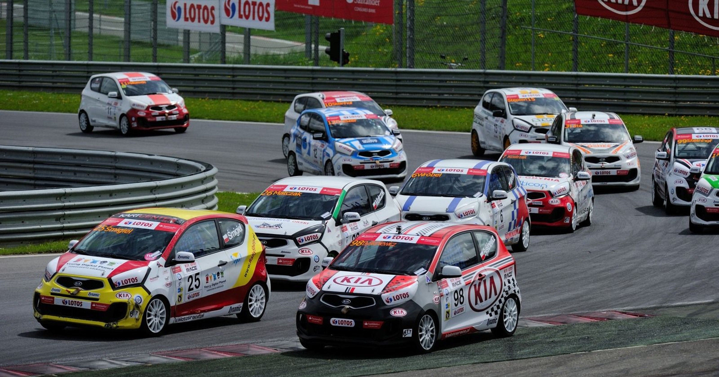 Kia Lotos Race