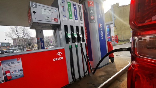 Polska to raj dla litewskich kierowców. Nasze stacje paliw żyją jak pączek w maśle