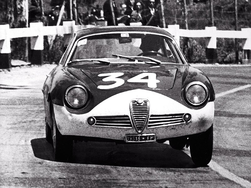 Historia marki Alfa Romeo w fotografii (1950-2000)