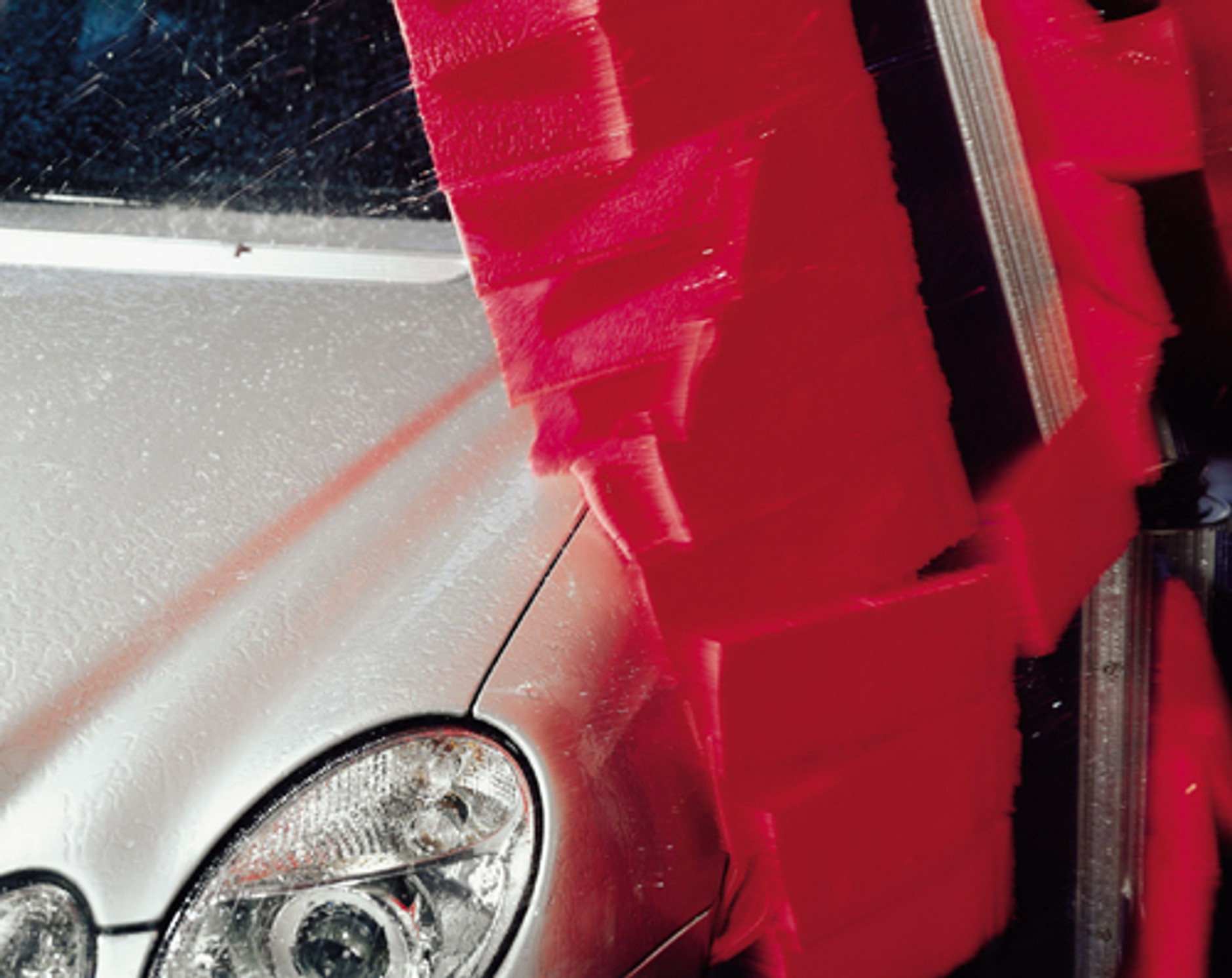 Zalety nowoczesnych lakierów