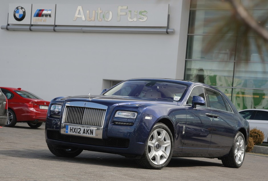 Rolls-Royce Ghost EWB: tylko z kierowcą
