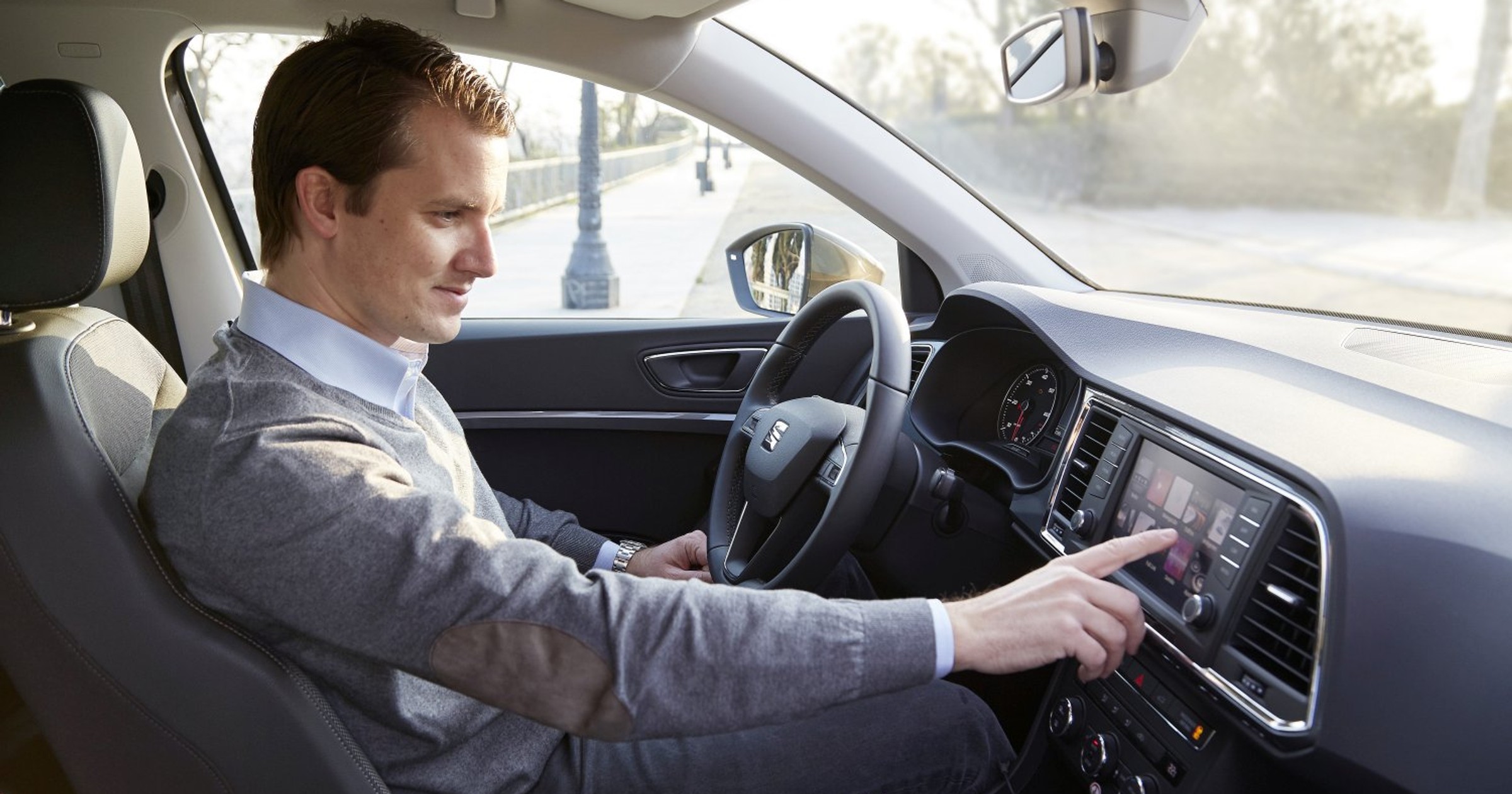 Seat. Funkcje integracji ze smartfonem w nowym radiu multimedialnym