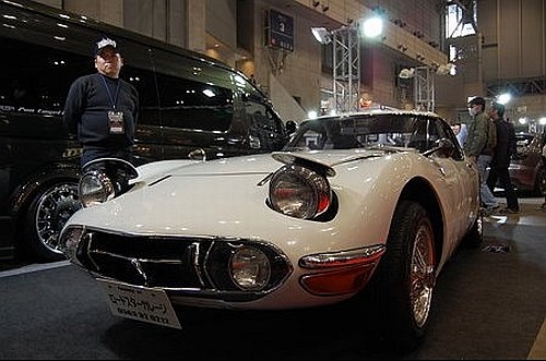 Toyota 2000GT  -  Bardzo udana replika