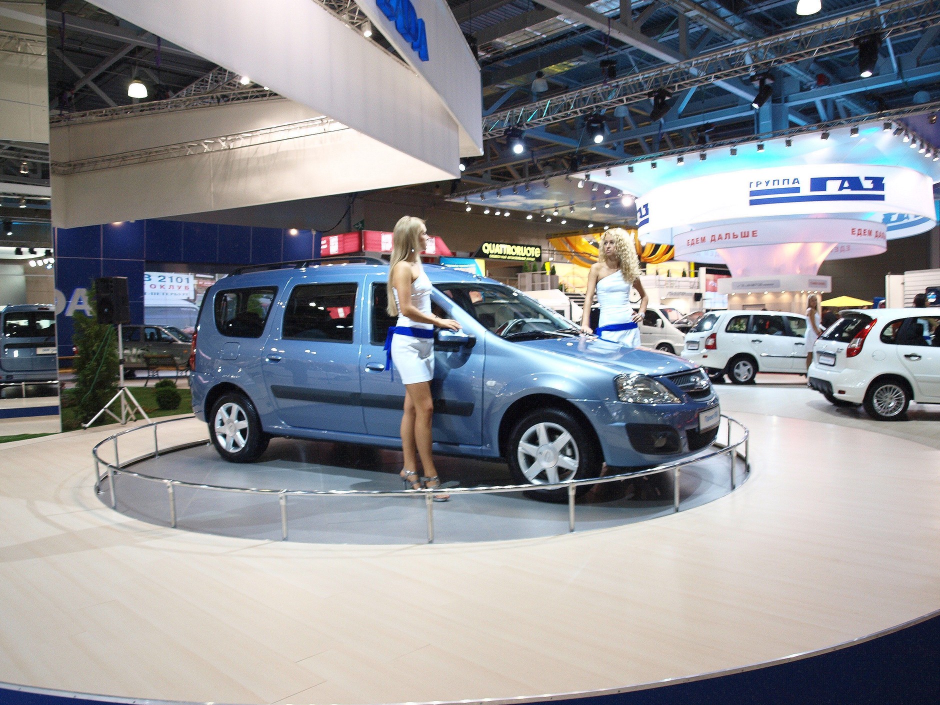 Łada Projekt R90 czyli Largus a właściwie bliźniak Dacii