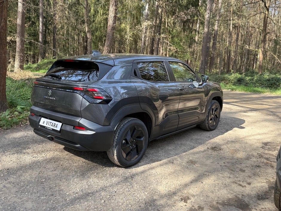 Suzuki e Vitara