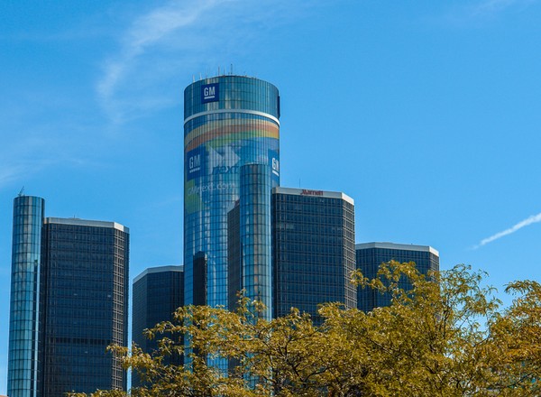 GM chce, aby producenci części wycofali łańcuchy dostaw z Chin