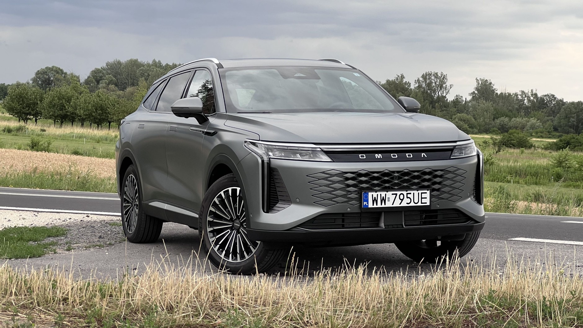 Omoda 9 Super Hybrid