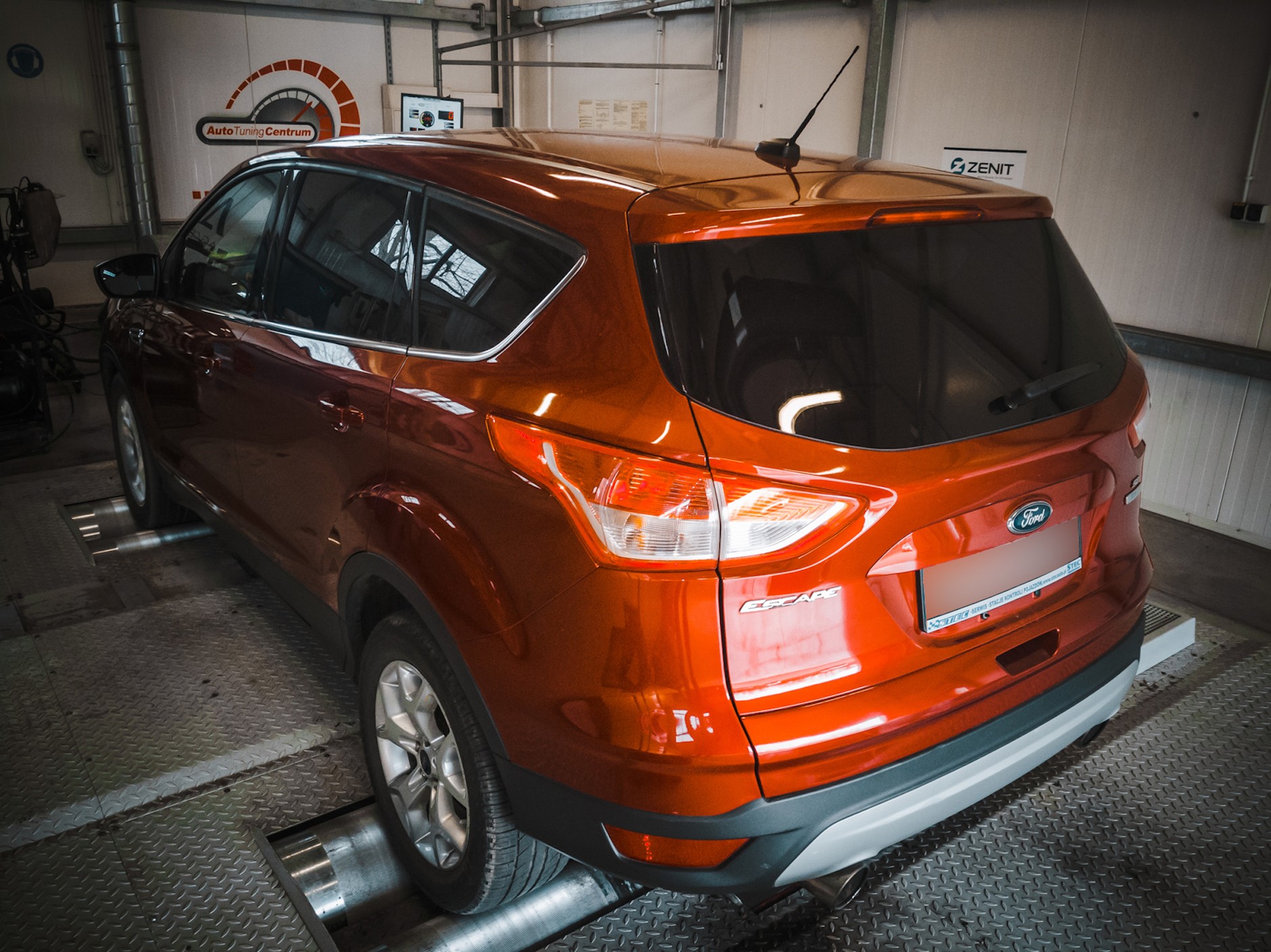 Hamowanie auta z instalacją Zenit