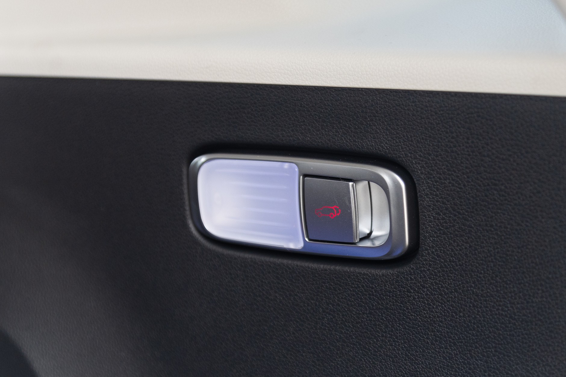 SsangYong Torres EVX