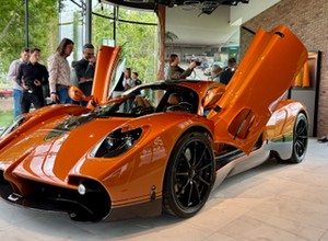 To nie utopia. W Warszawie powstał salon marki Pagani. Na otwarciu pojawił się sam Horacio Pagani