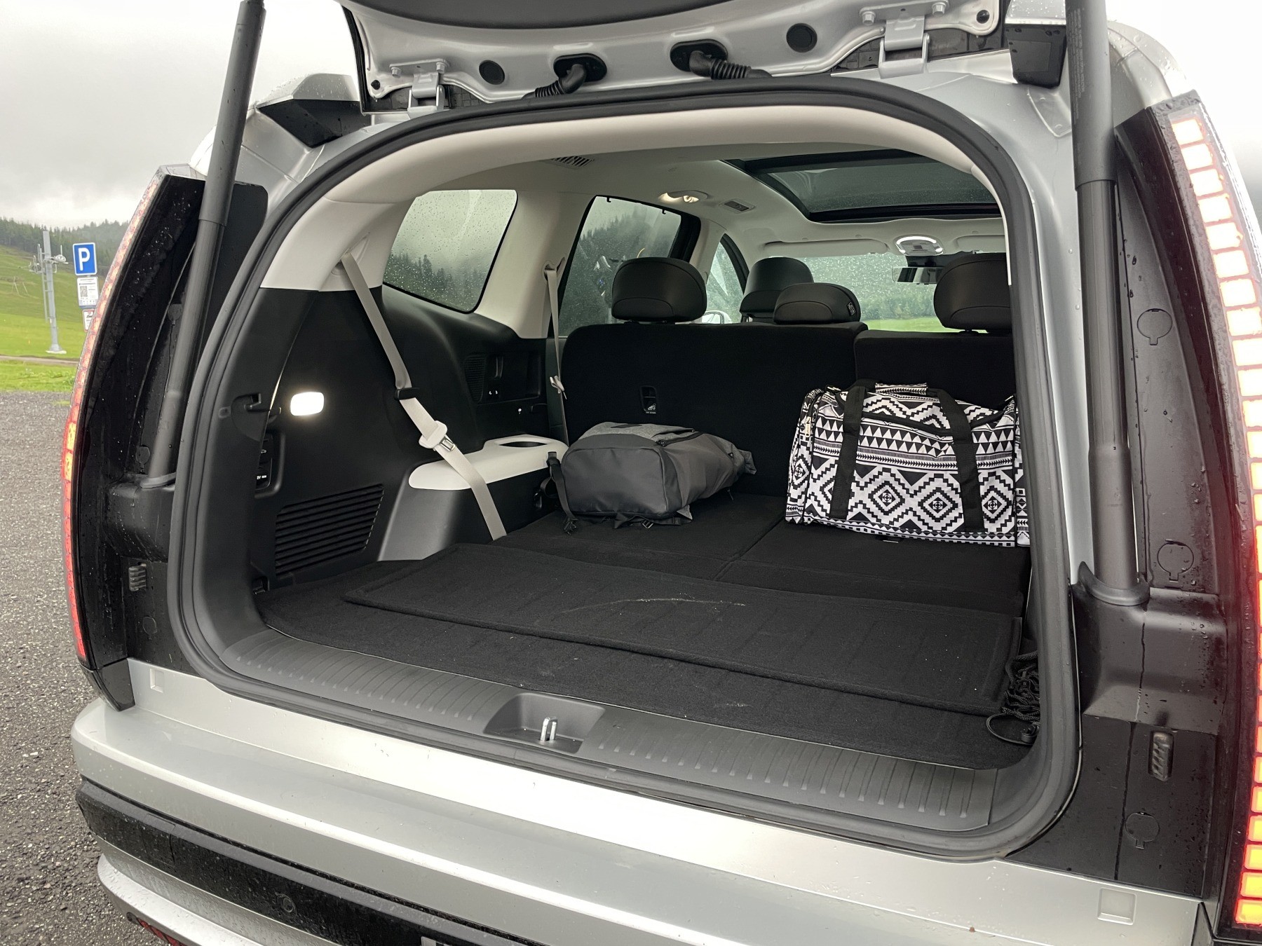 Hyundai Ioniq 9