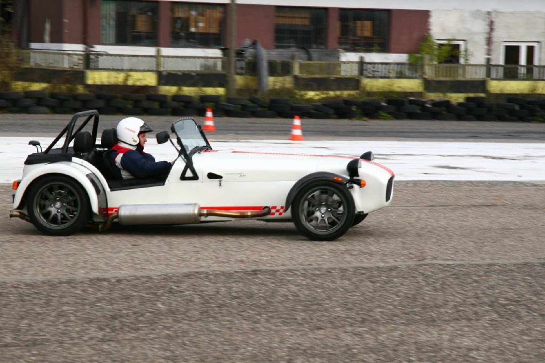 Caterham - Fotorelacja z polskiej prezentacji kultowego sportowca