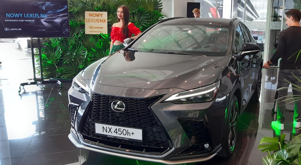 Lexus NX
