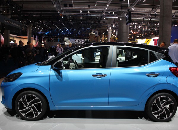 Hyundai na salonie samochodowym we Frankfurcie