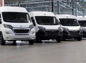 Dostawcze Fiaty, Ople, Citroeny i Peugeoty do naprawy. Akcja serwisowa w Polsce