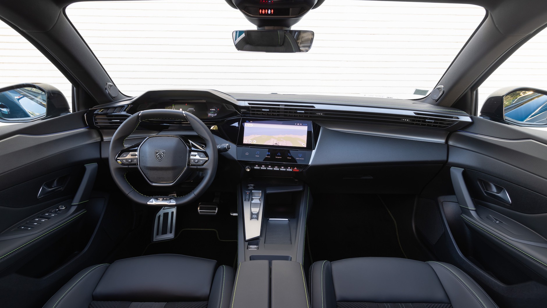 Peugeot 408 HYBRID 225 e-EAT8