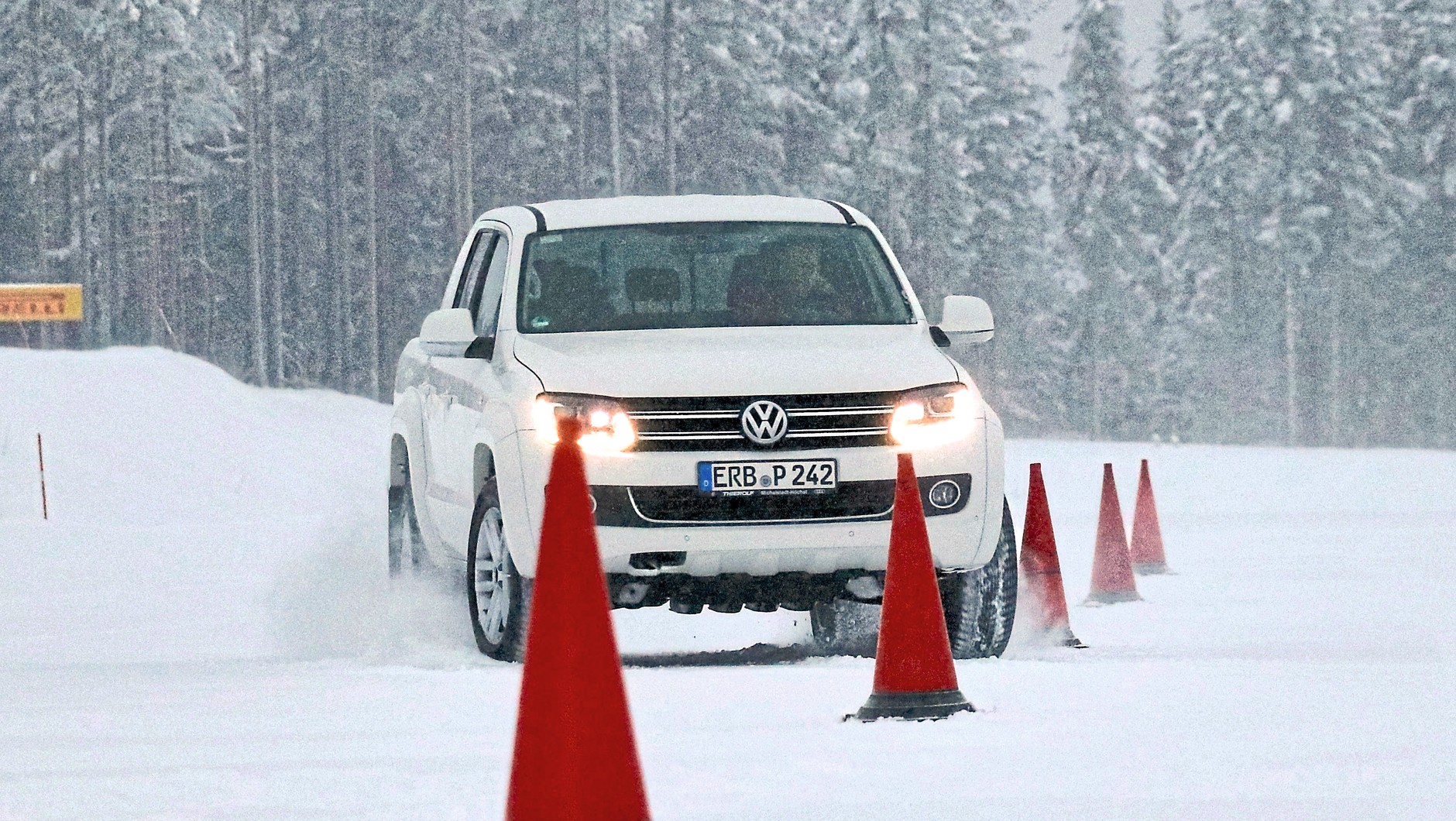 Slalom na śniegu to poważne wyzwanie