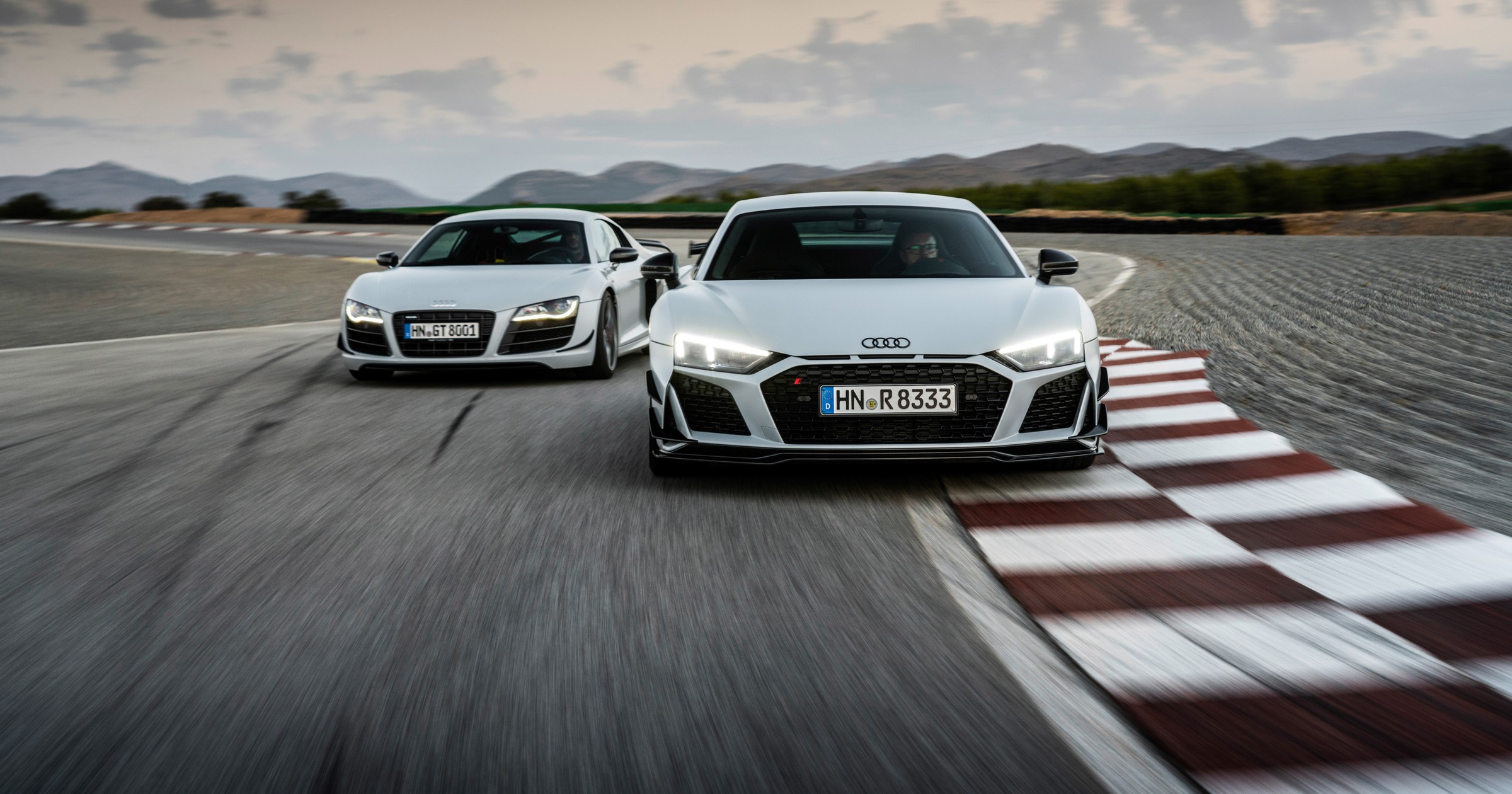 Audi R8 Coupé V10 GT RWD 
