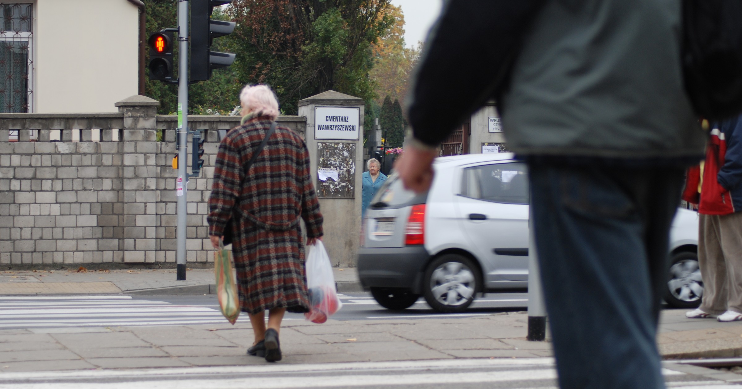 Piesi na przejściu