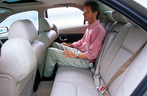Konkurent BMW 5 i klasy E?