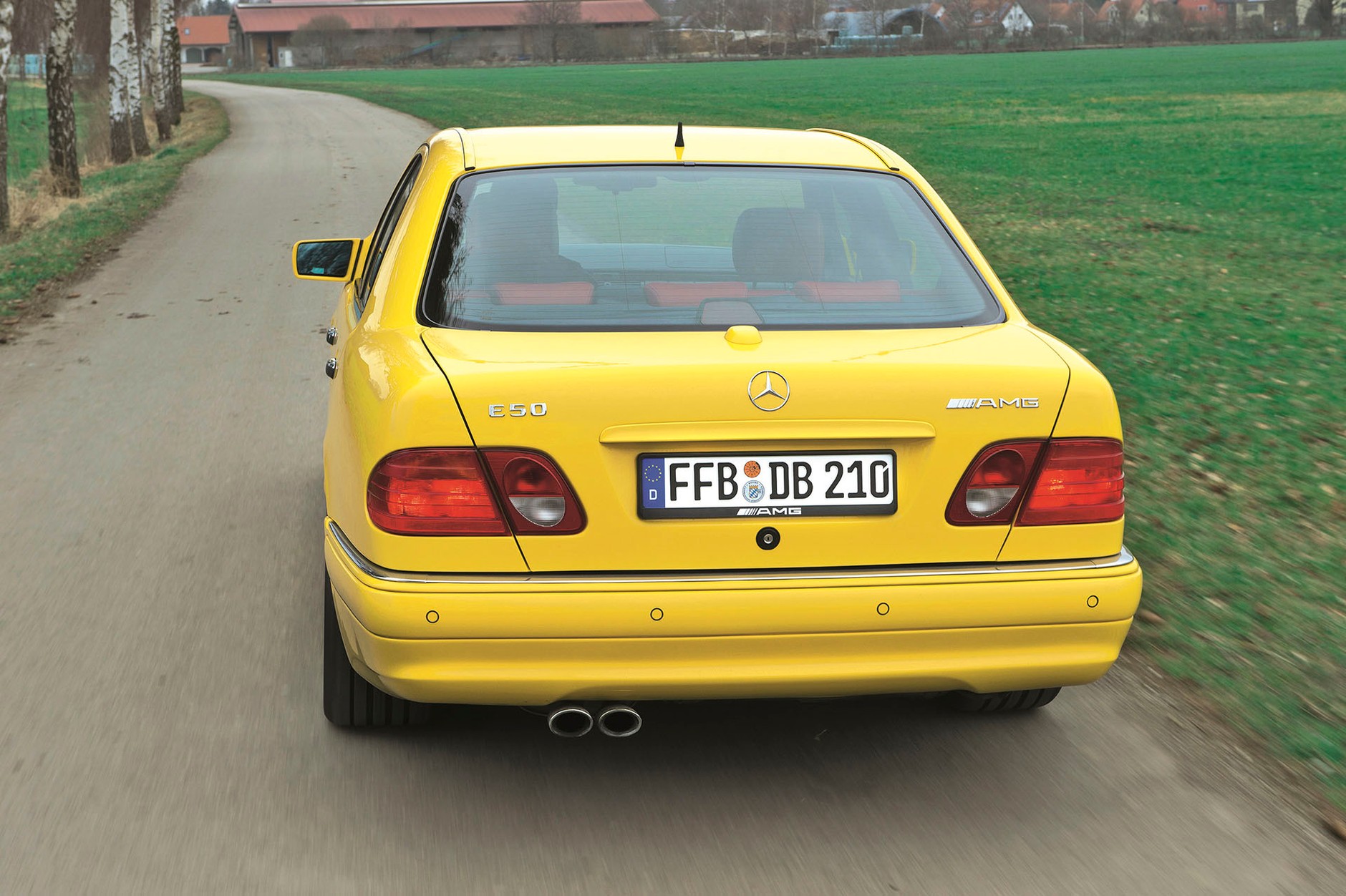 Mercedes W210 E50 AMG - jeśli okular to tylko taki!