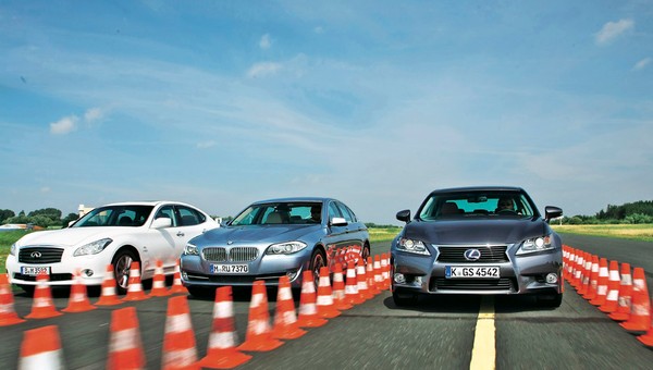 Infiniti M35h kontra BMW ActiveHybrid 5 i Lexus GS 450h: BMW osaczone przez rywali z Japonii