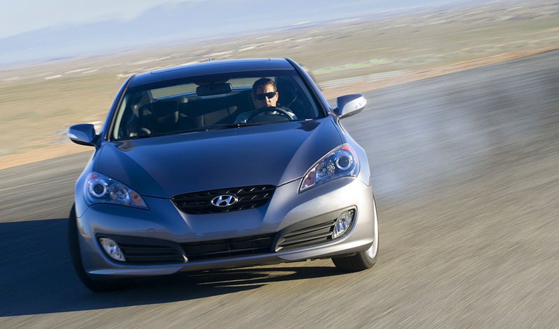 Chicago 2009: Hyundai Genesis Coupe R-Spec