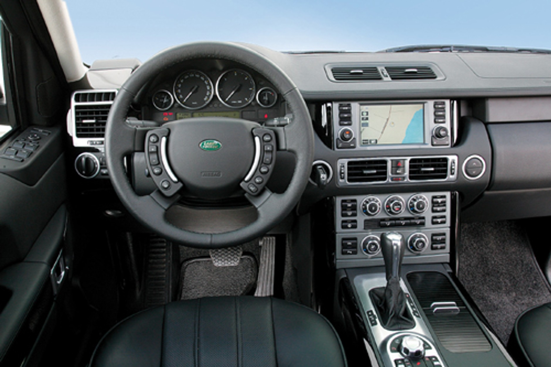 Toyota Land Cruiser V8 4.5 d-4d kontra Audi Q7 4.2 tdi, Mercedes GL 420 CDI i Range Rover TDV8 - Arystokracja w terenie