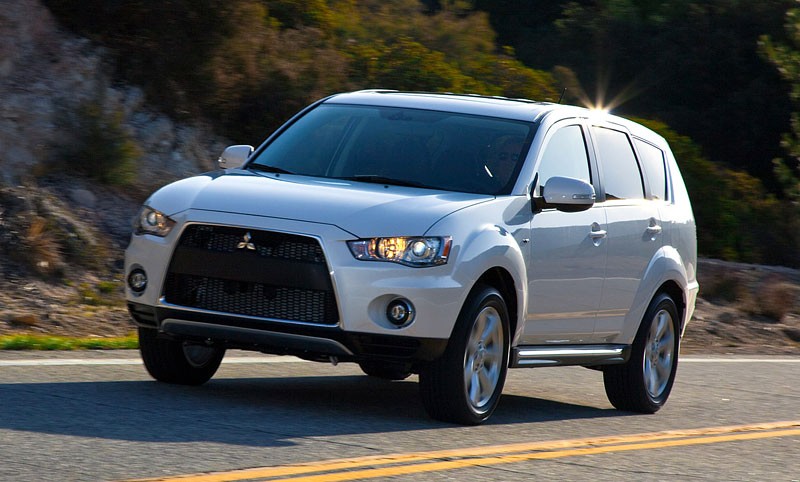 Mitsubishi Outlander GT dostane pohon S-AWC z Lanceru Evolution