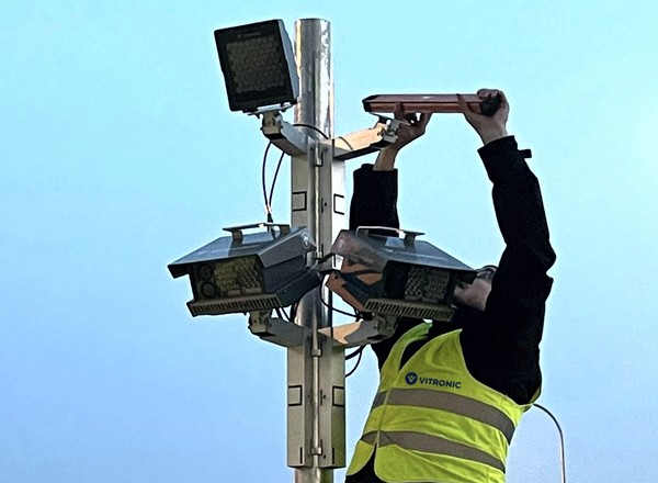 Takie kamery będą kontrolować opłaty za przejazd. Radiowozy to nie wszystko