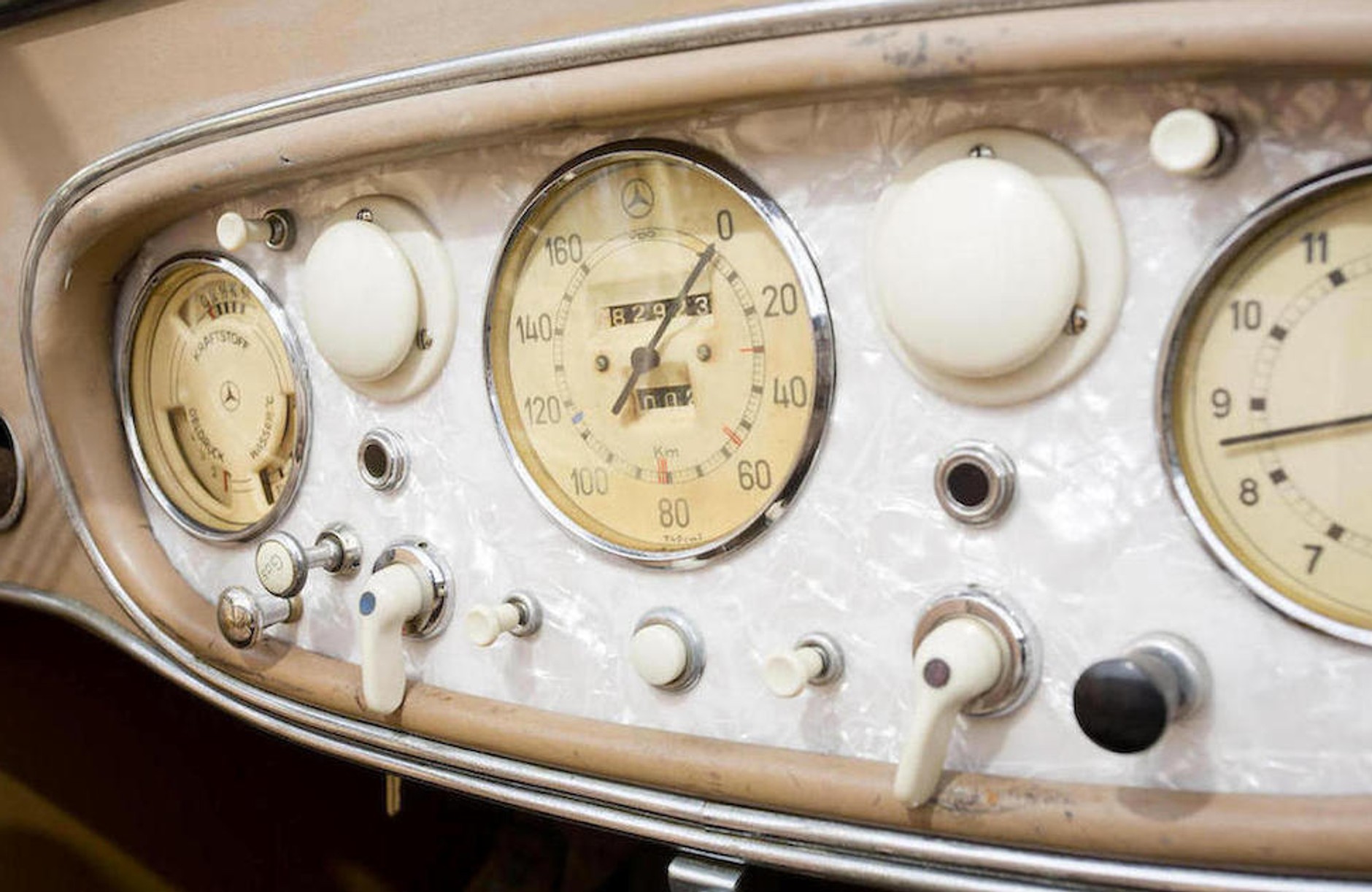 Mercedes 320 cabrio z1938 r.