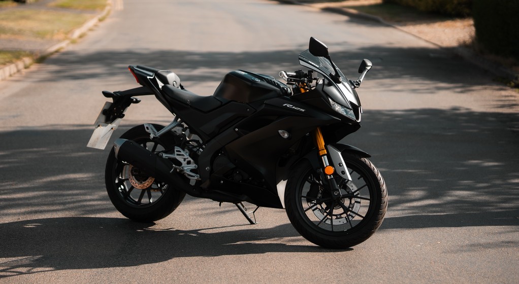 Motocykl 125 cm3