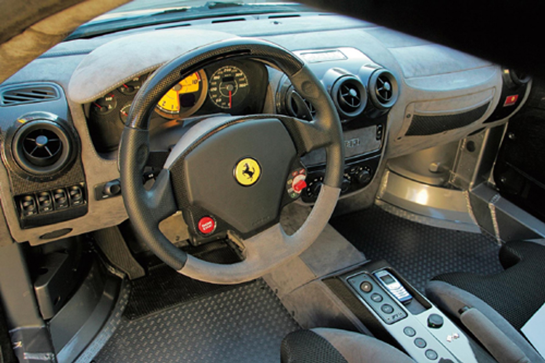 Porsche GT2 kontra Ferrari Scuderia - Zew prędkości