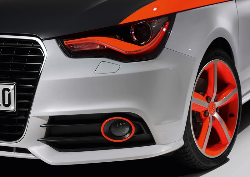 Audi A1 fajnie oblepione. Co na to Justin Timberlake?