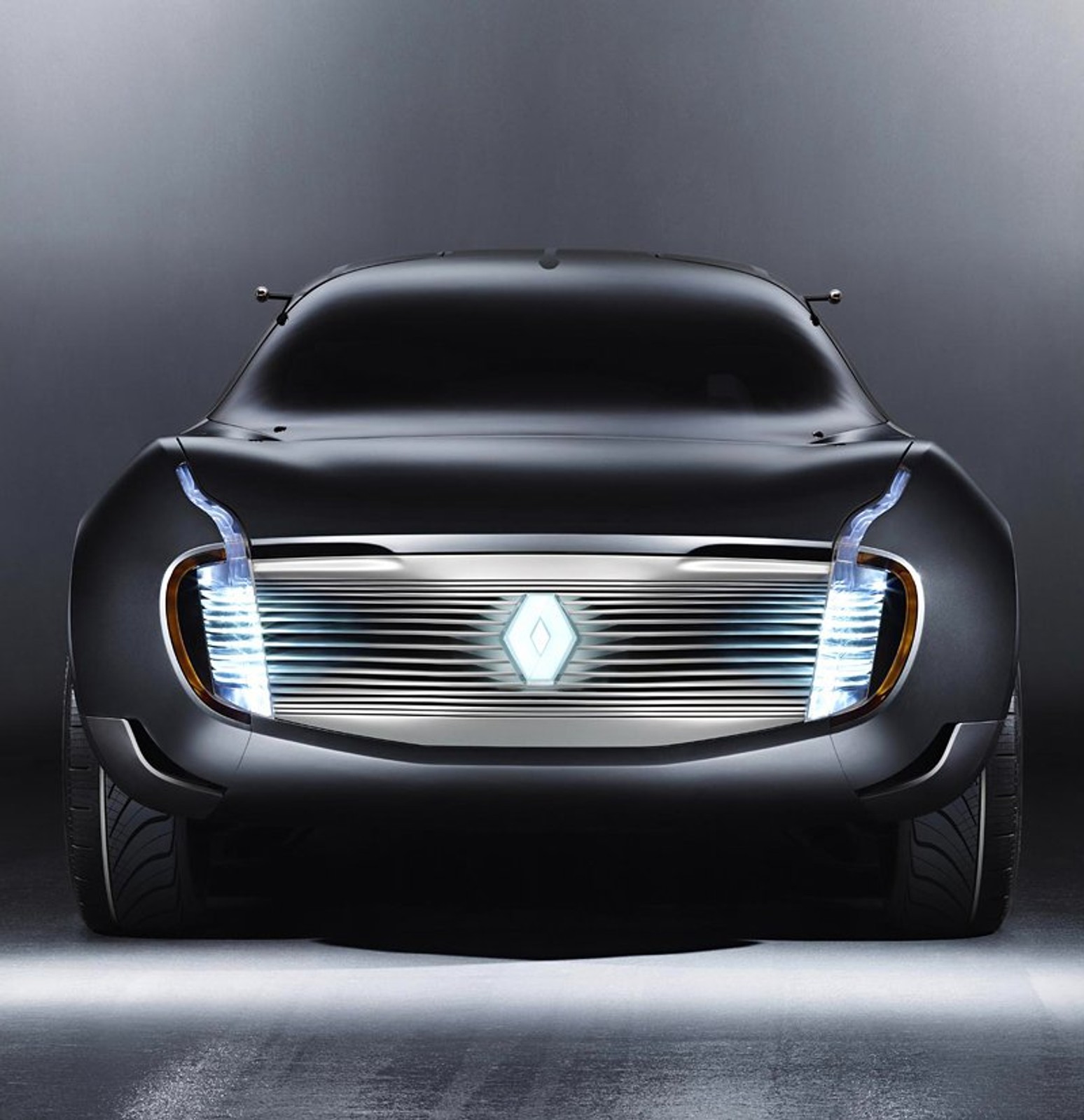 Paryż 2008: Renault przedstwia Ondeliosa (wideo)