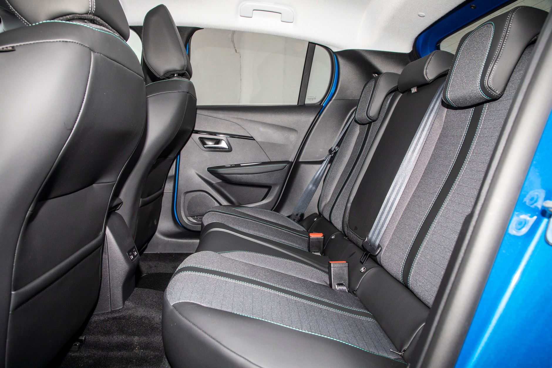 Peugeot 208 1.2 PureTech 100