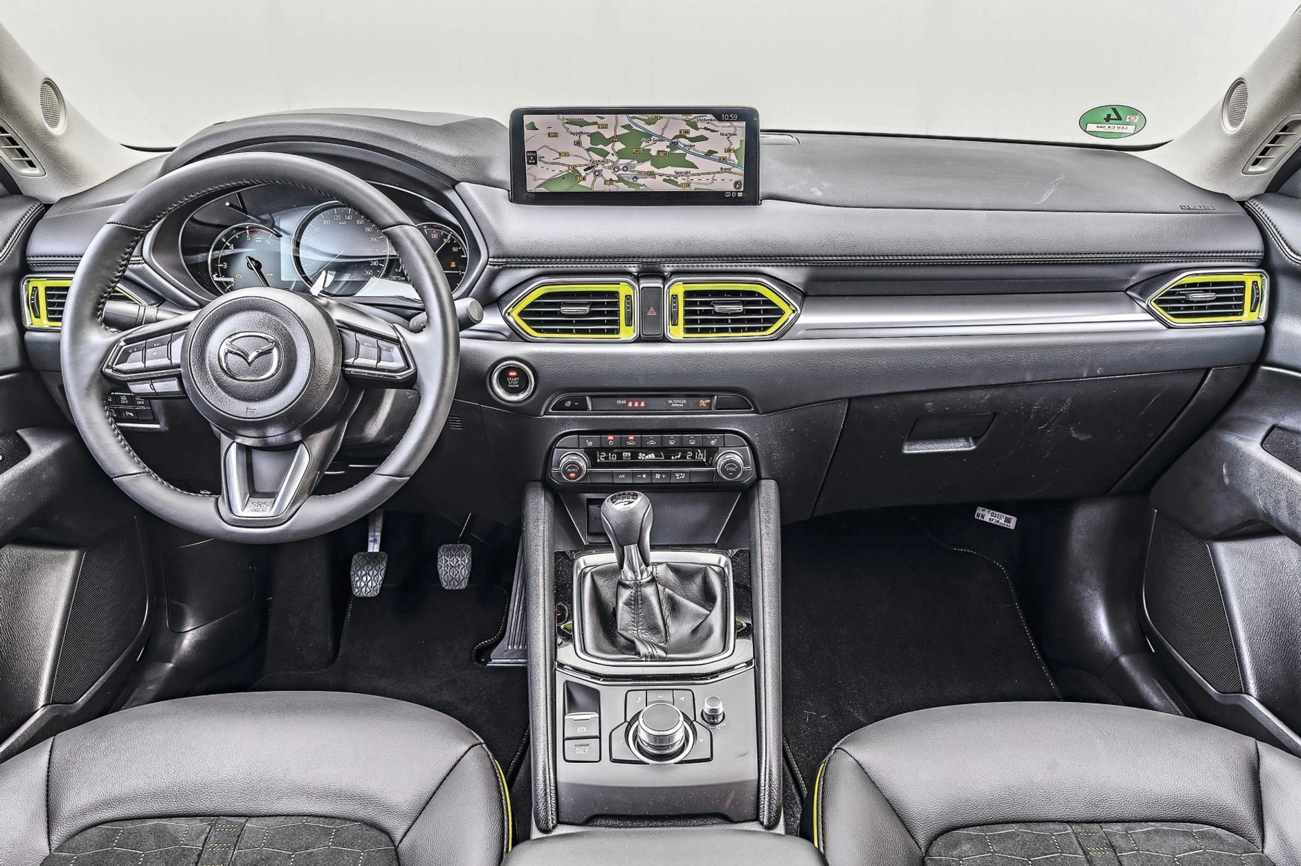 Mazda CX-5: za tym pięknym wnętrzem będą tęsknić nabywcy nowej generacji Mazdy CX-5