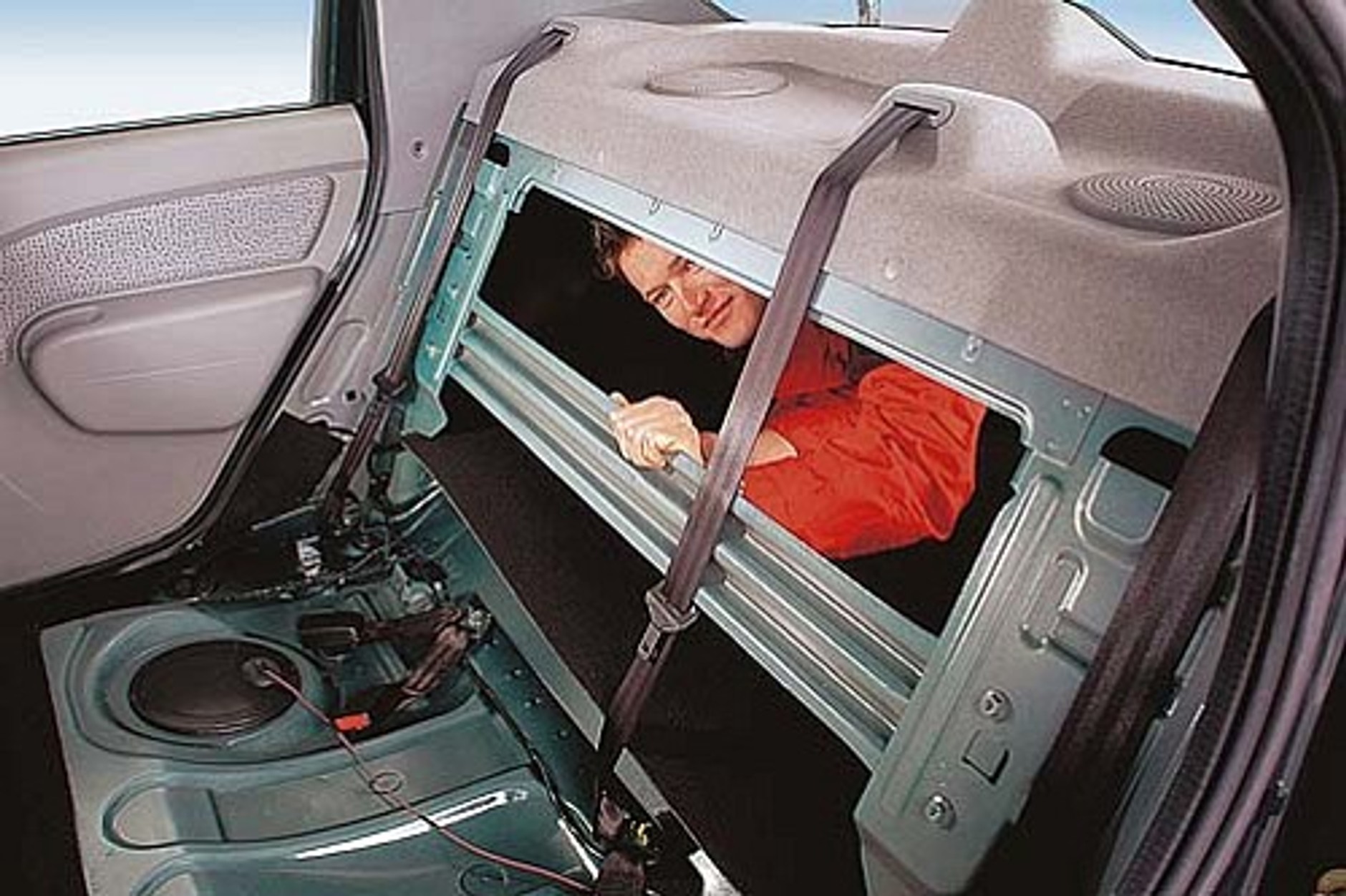 Dacia Logan 1.5 dCi Lauréate - Supertani sedan turbodiesel