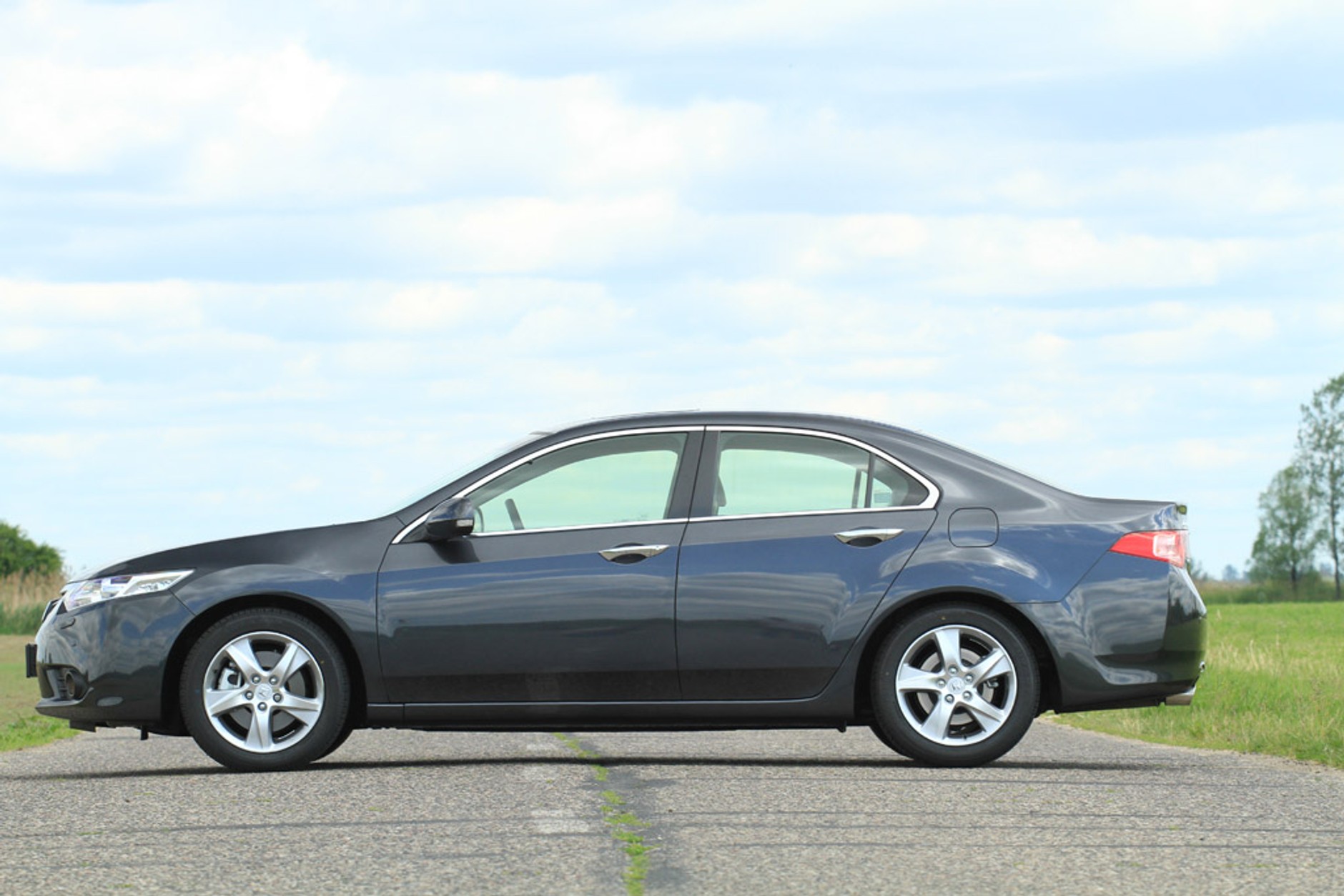 Honda Accord 2.4: na przekór modzie