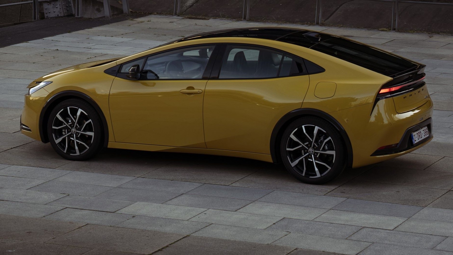 Toyota Prius (piąta generacja; na rynku od 2023 r.)