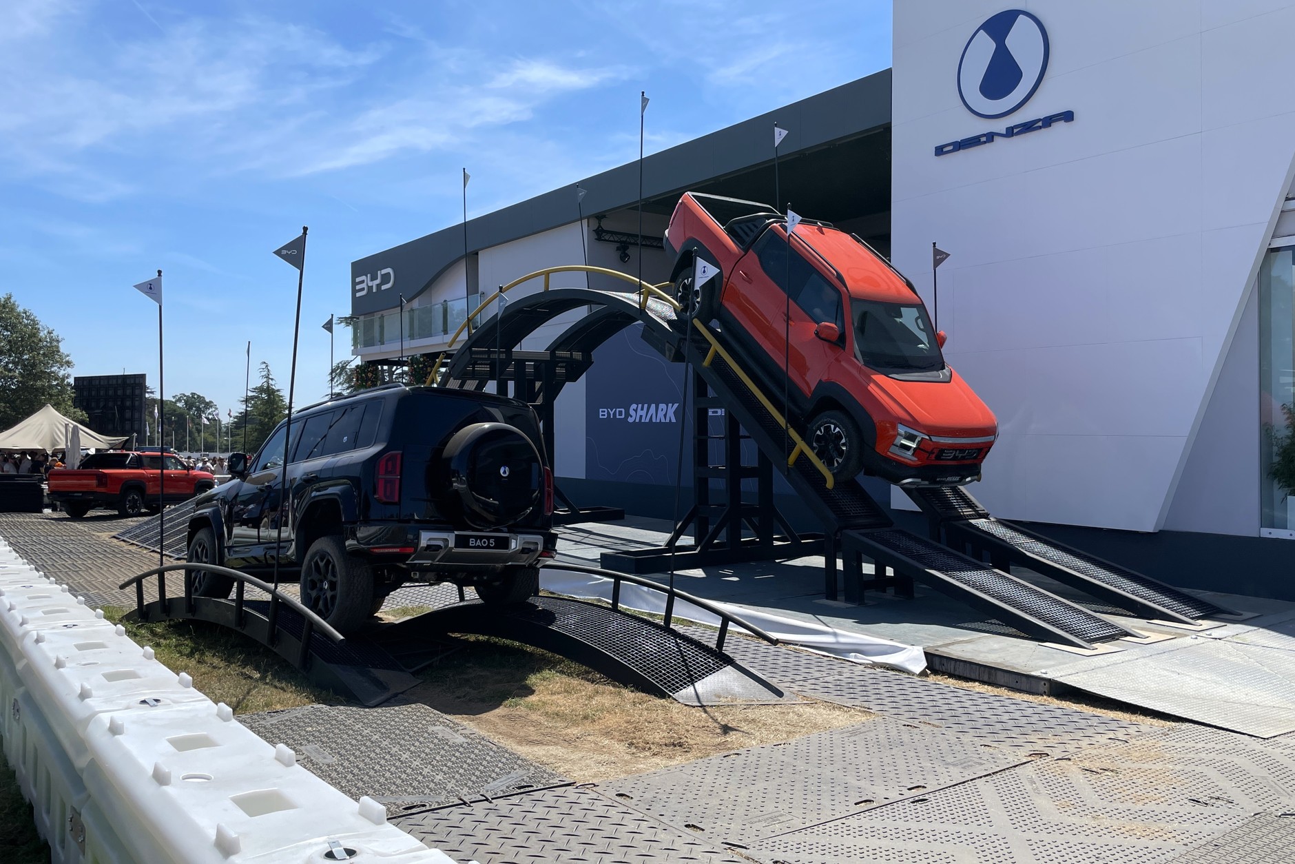Pawilon BYD na Festiwalu Prędkości w Goodwood