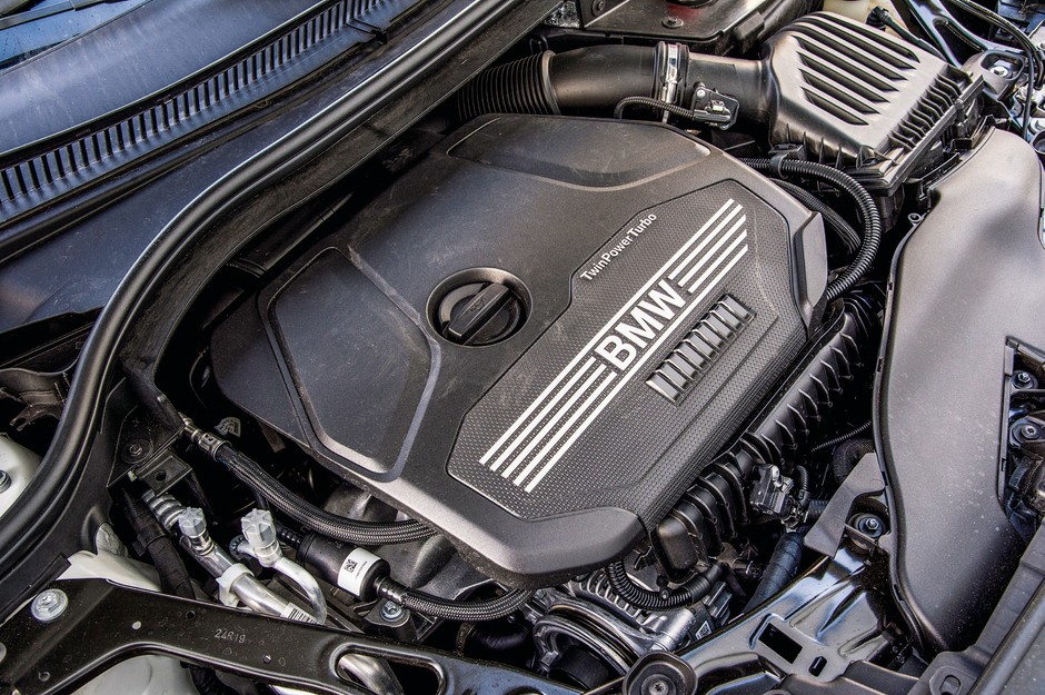 Porównanie: VW Golf VIII kontra BMW serii 1, Kia Ceed, Mercedes klasy A i Opel Astra