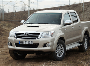 Toyota Hilux - Pikap nie do zdarcia
