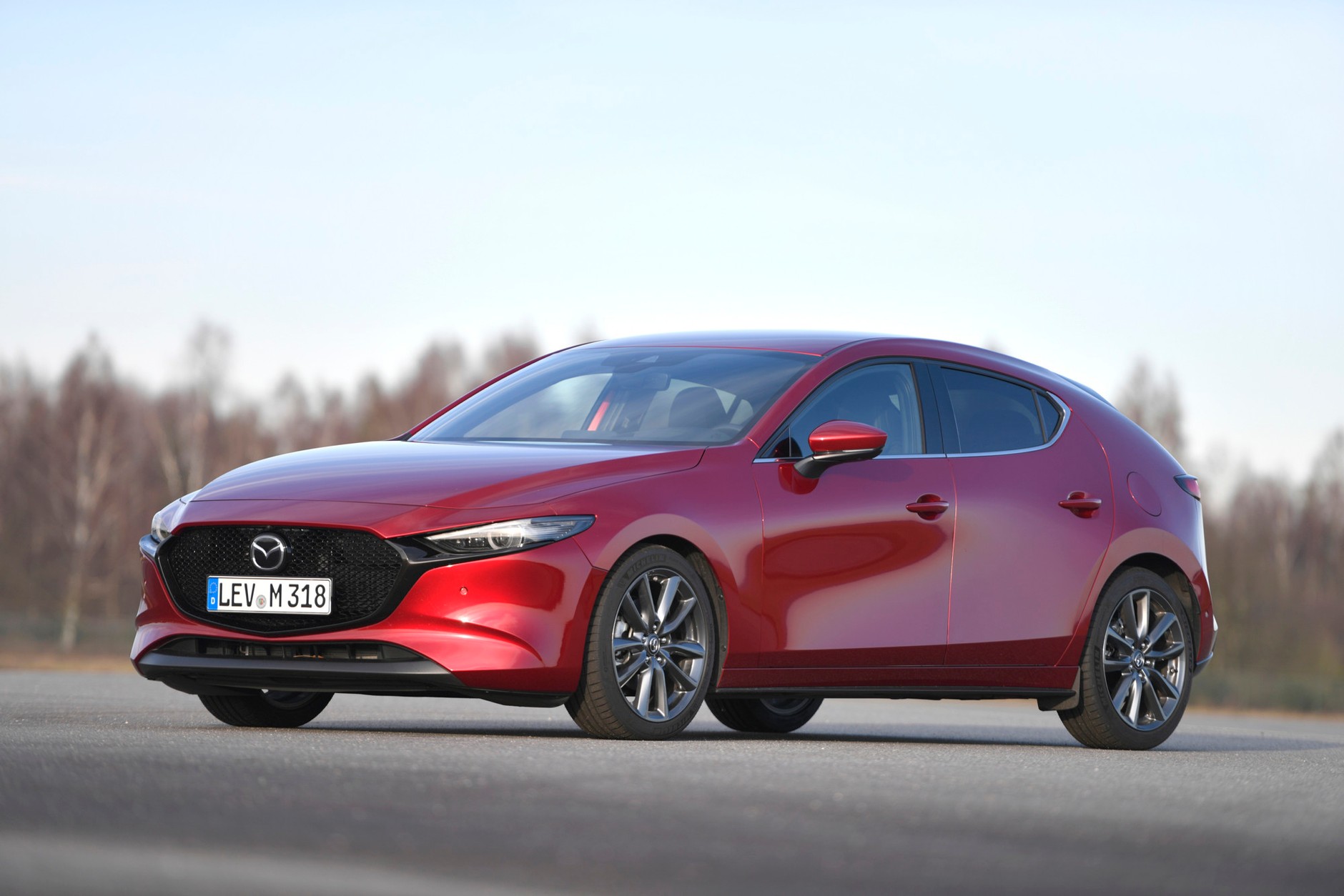 Porównanie: Mazda 3 kontra Opel Astra