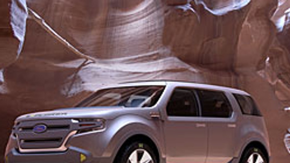Detroit 2008: Ford Explorer America - oszczędniejszy olbrzym