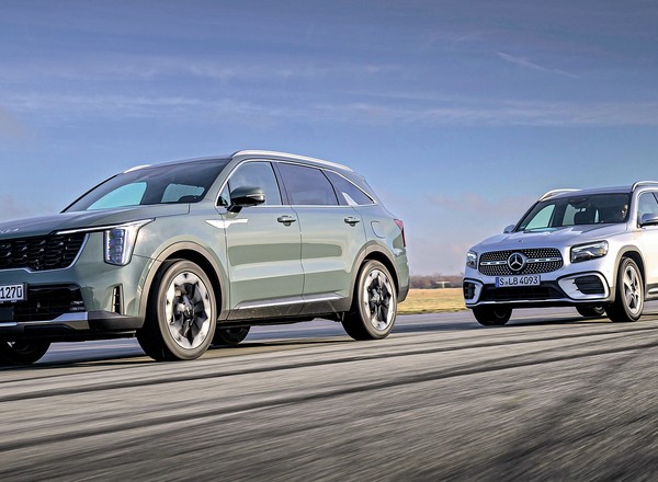 Ta Kia kosztuje tyle, co Mercedes, ale jest znacznie większa. Który SUV z dieslem i 4x4 jest lepszy?
