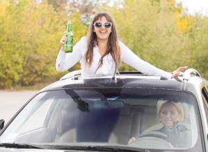 Czy pasażer może dostać mandat za alkohol? Wyjaśniamy