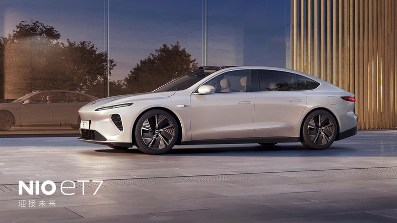 NIO ET7